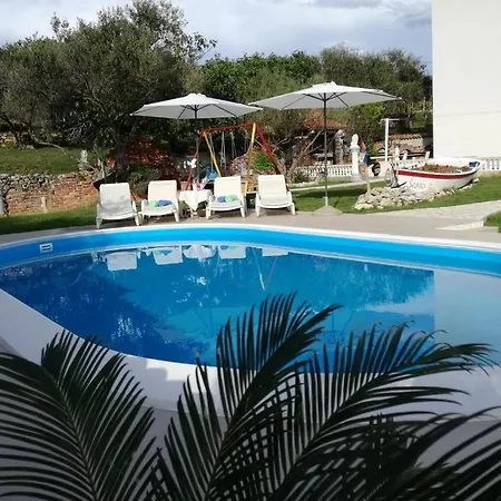 Apartments Kampor * Kampor