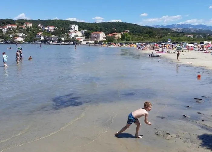 Apartments Kampor * Kampor