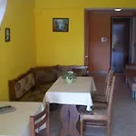 Apartments Kampor Кампор