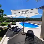 Апартаменты Apartments Kampor Кампор
