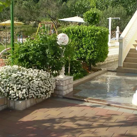 Apartman Apartments Kampor