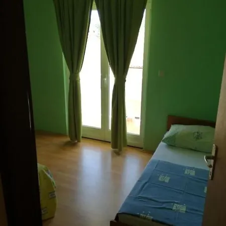 Apartments Kampor *