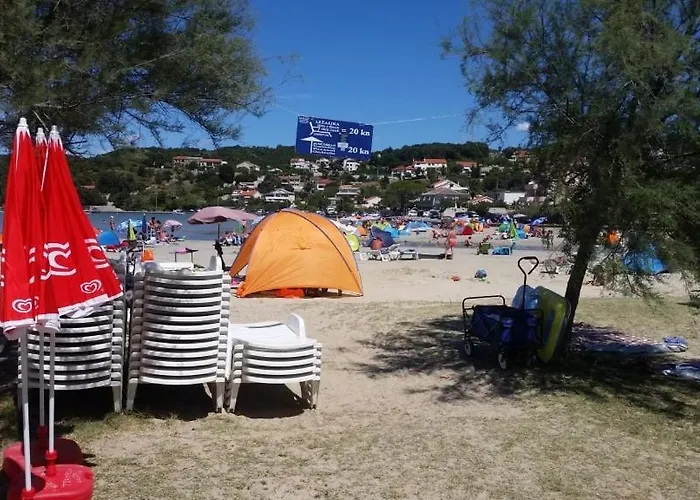 Daire Apartments Kampor Kampor